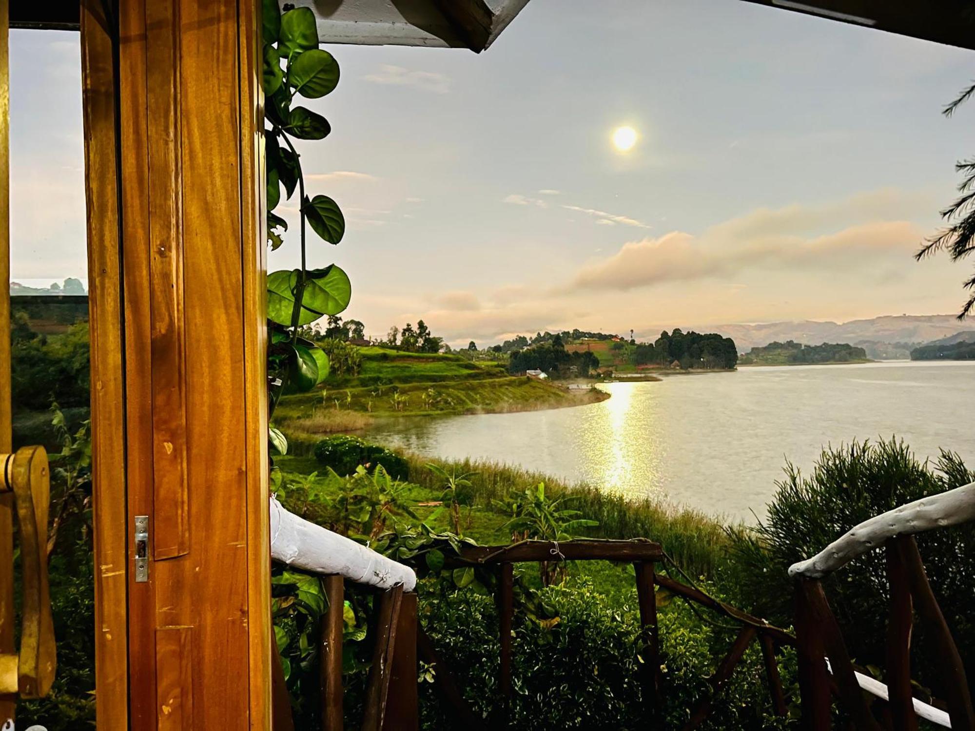 Lake Bunyonyi Rock Resort Kabale 외부 사진