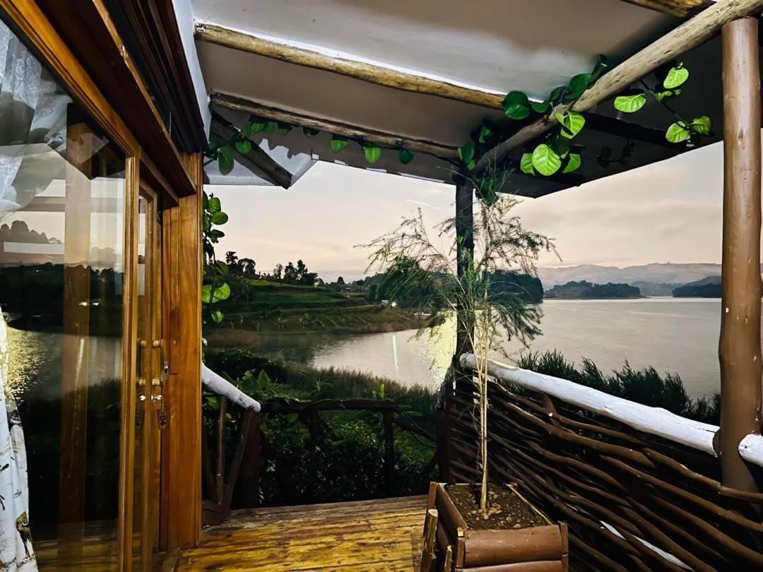 Lake Bunyonyi Rock Resort Kabale 외부 사진